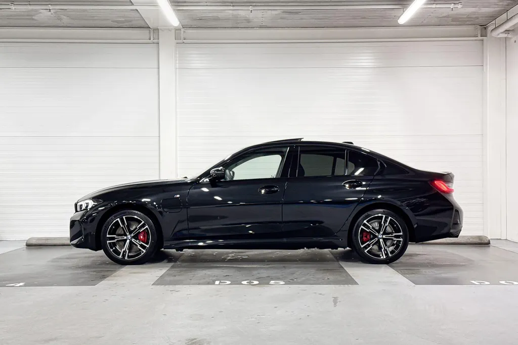 BMW 3 Serie Sedan 330e