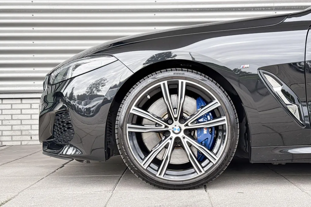 BMW 8 Serie Cabrio M850i xDrive High Executive