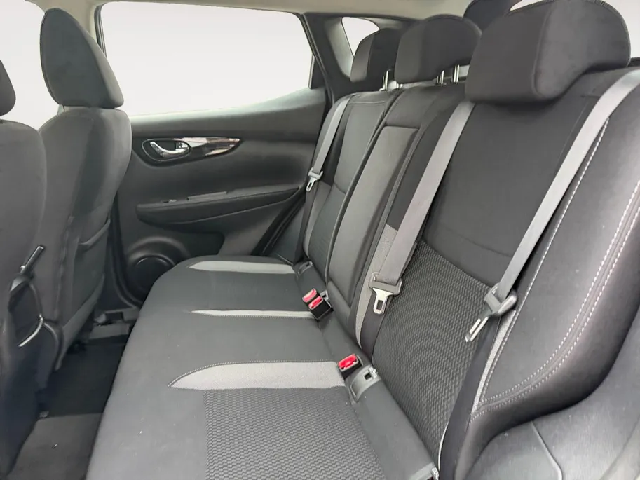 Nissan QASHQAI 1.2 Acenta | Dealer onderhouden | Lage kilometers | Climate | Cruise | Telefoon |