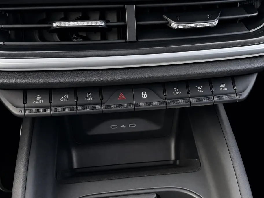 Škoda Enyaq iV 60 Sportline | Advanced | Trekhaak | Panoramadak | Winterpakket | DEMO deal