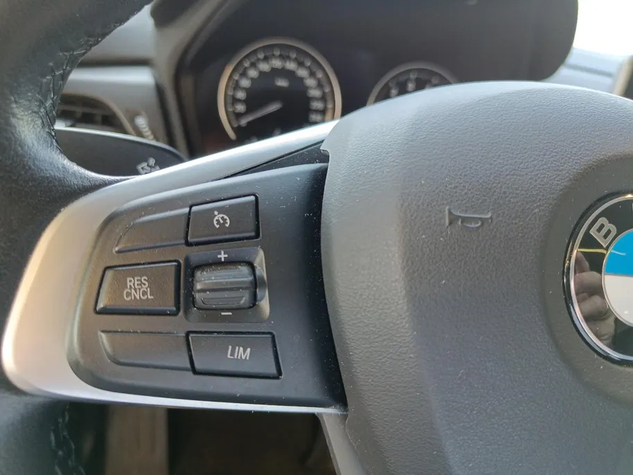 BMW 2 Serie Active Tourer 218i High Executive Edition | Lederen bekleding | Panoramadak | Head-up display | Parkeercamera |