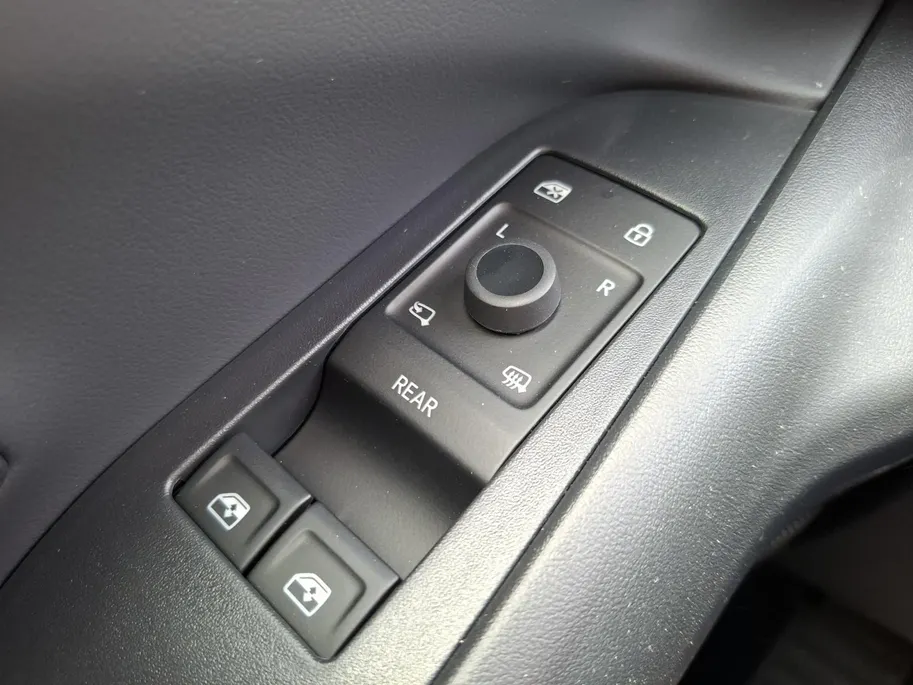 Ford Explorer Collection Extended Range RWD 79 kWh | 3.500,- Ready Set Ford Bonus | Driver assistancepack | B&O Audio | Head-up Display | Trekhaak | Adaptive Cruisecontrol | Dodehoekdetectie | Stoelmassage | 360Camera | Nieuw te bestellen |