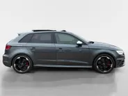 Audi S3 Sportback 2.0 TFSI quattro Pro Line Plus *Automaat*Navigatie*Schuif/Kanteldak*LED*LM.Velgen. IN ZEER NETTE STAAT!