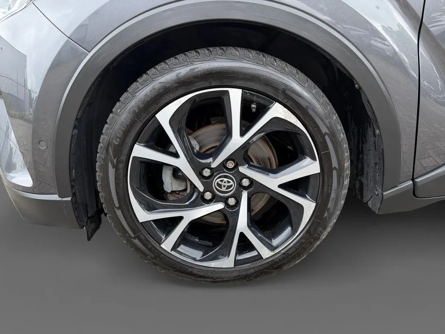 Toyota C-HR 1.8 Hybrid Bi-Tone LM VELGEN | LEDER BEKLEDING | STOELVERWARMING | CLIMA | NAVI