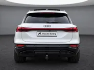 Audi Q6 e-tron S edition performance 100 kWh 306pk · Panoramadak · 360 Camera · Wegklapbare Trekhaak · Elek. Voorstoel · 21'' Inch · Garantie t/m 11-05-2031 of 100.000km