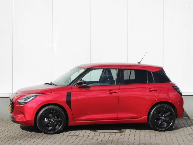 Suzuki Swift 1.2 Edition 60 Smart Hybrid | Navi | Leder | Adap. Cruise