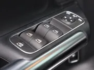 Mercedes-Benz GLA 250 e Business Solution AMG Limited