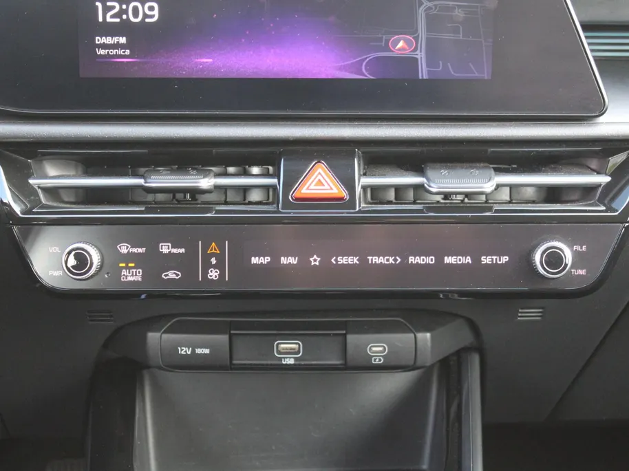 Kia Niro 1.6 GDi Hybrid DynamicLine | Automaat | Navi | Clima | Keyless | Cruise | Camera |
