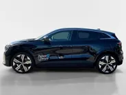 Renault Megane E-Tech comfort range iconic 60 kWh | Stuur & Stoelverwarming | Elektrische Stoelverstelling | Sfeerverlichting | Apple Carplay & Android Auto | Harman & Kardon Audio | Camera | Navigatie | Parkeersensoren | Rijdende Demo