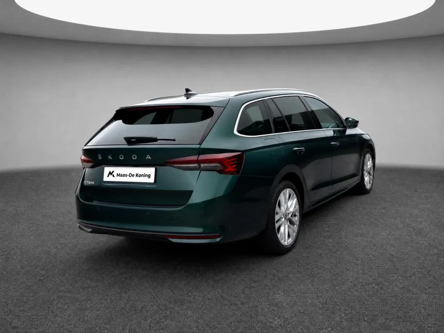 Škoda Octavia Business Edition Plus 1.5 TSI m-HEV 85 kW / 115 PK DSG | Chrome Pakket | 18'' lichtmetalen velgen | Trekhaak