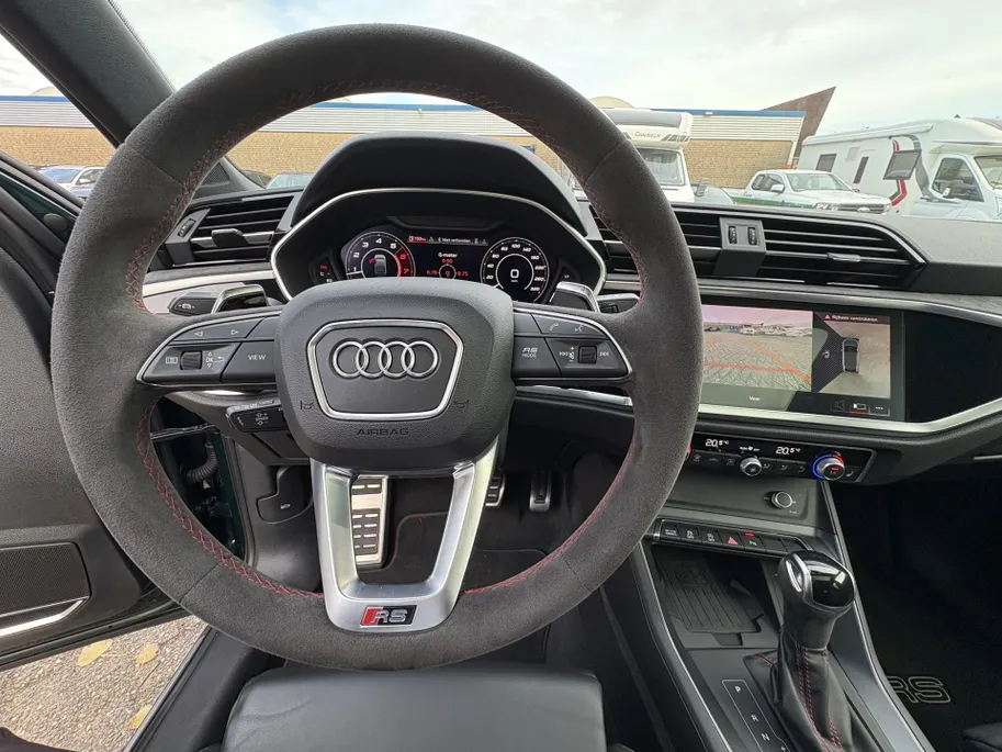 Audi RSQ3 Sportback RSQ3 2.5 TFSI Quattro 400 pk Individual Green Audi Drive Select - Panoramadak - B&O Premium Audio  Elektrisch wegklapbare trekhaak