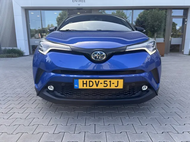 Toyota C-HR 1.8 Hybrid Style Bi-Tone | Parkeersensoren | JBL | Trekhaak