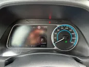 Nissan Leaf N-Connecta 40 kWh | SOH 99% | Stoel- stuurverwarming | 360 camera | Navi | Climate control