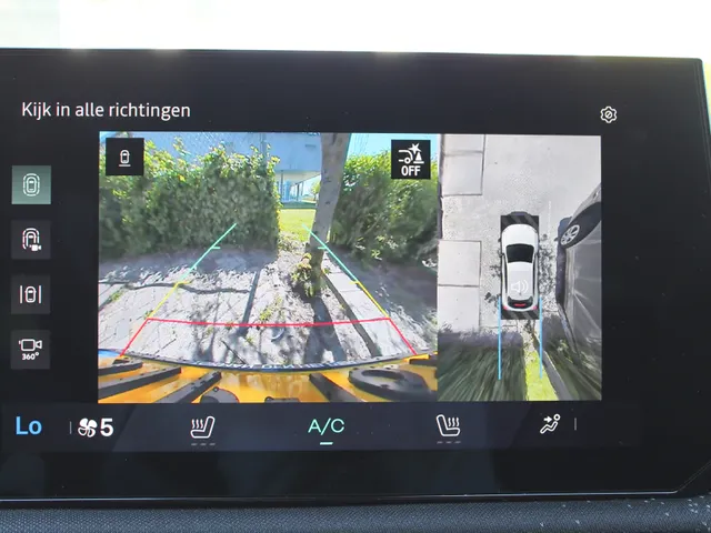 Renault Clio 1.8 Hybrid 160 AUT techno | Navigatie | Adaptive Cruise | Achterspoiler | Stoelverwarming | DEMONSTRATIE AUTO, VRAAG NAAR BESCHIKBAARHEID |