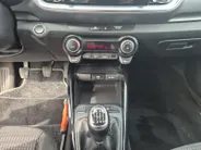 Kia Stonic 1.0 T-GDi MHEV DynamicPlusLine | Airco | Navi | Camera | LM Velgen | Privacy Glass |