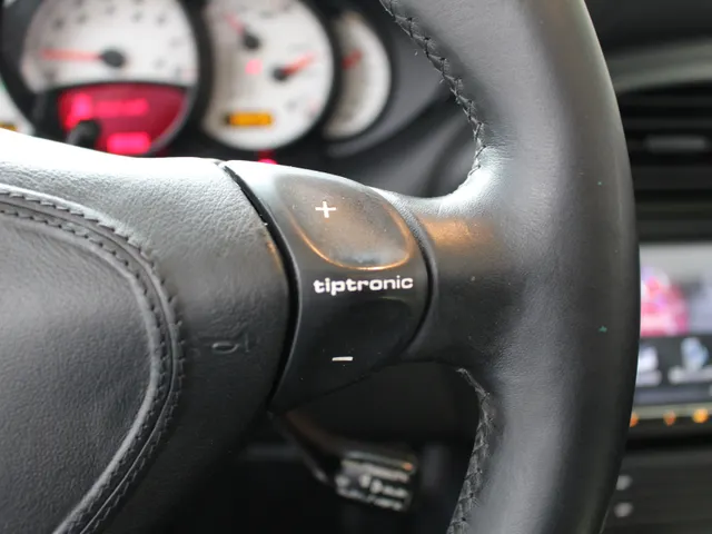 Porsche 911 Cabrio 3.6 Carrera 4 Automaat Leder | Xenon | Navigatie | Cruise Control