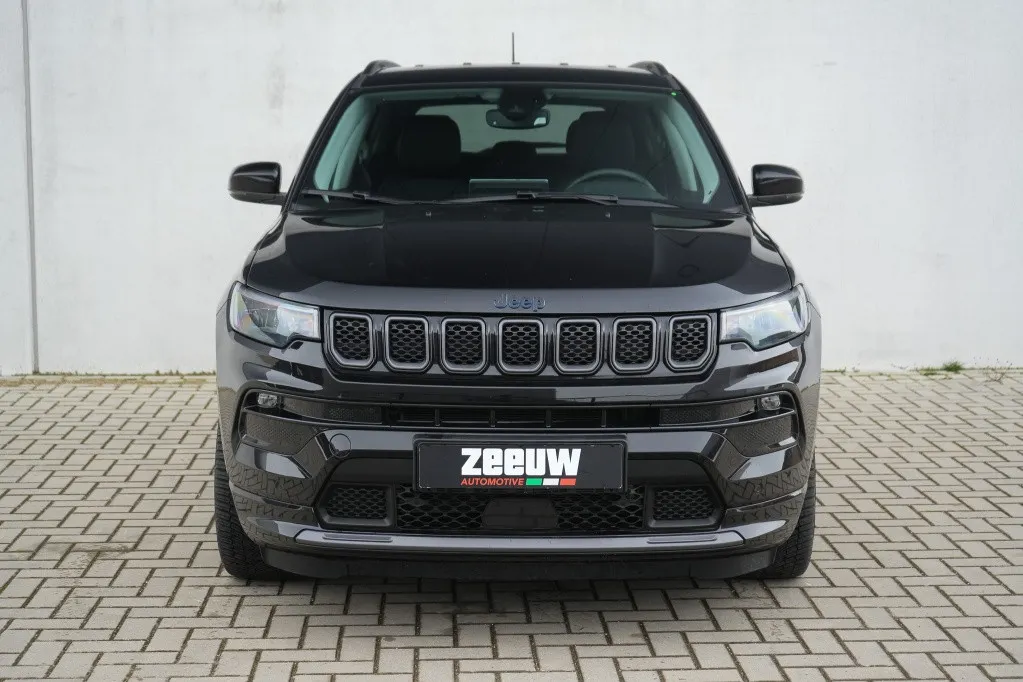 Jeep Compass 4xe 240 PK Hybrid S | Leder | Navi | Winter | Camera | 19'