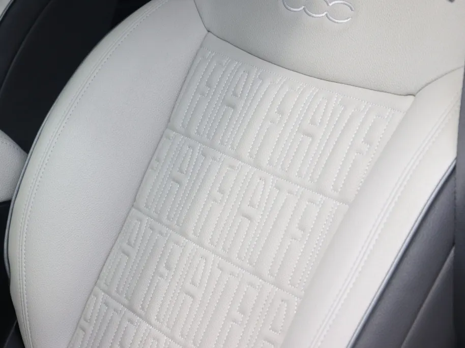 Fiat 500e La Prima by Bocelli 42 kWh | JBL | Winter | 17′
