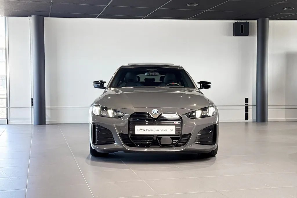 BMW i4 M60 84 kWh