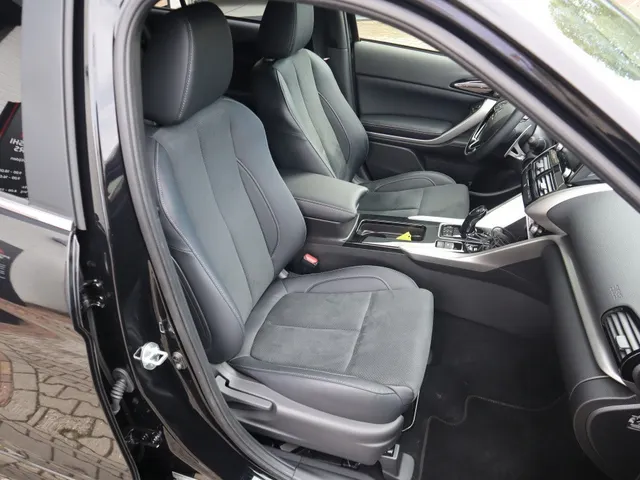 Mitsubishi Eclipse Cross 2.4 PHEV Executive AdaptiveCruise | Apple/AndroidAuto | AllSeaso