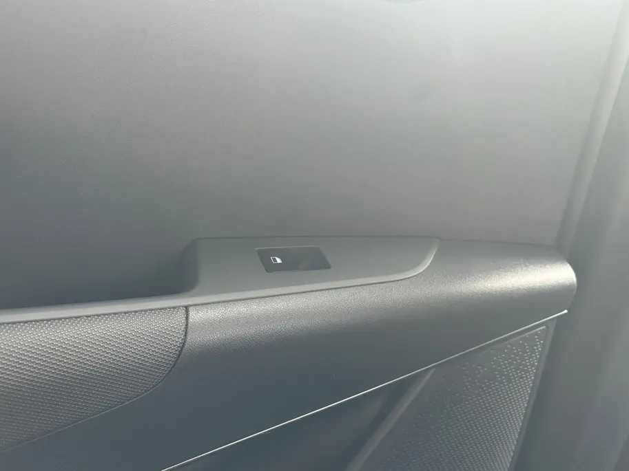 Kia Niro 1.6 GDi Hybrid DynamicPlusLine | Navi | Clima | Camera | Adaptive Cruise | Head-Up Display | Schuif-/Kanteldak | Stoel-/Stuurwielverwarming