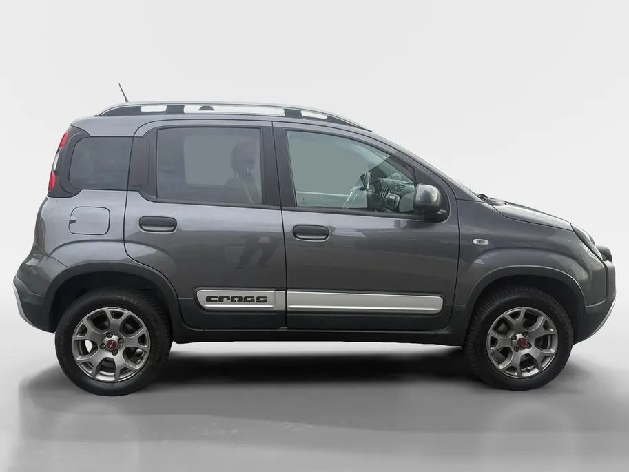Fiat Panda 0.9 TwinAir 4x4 Cross | Parkeersensoren | Stoelverwarming | Stuurbediening | Climate Control | 12 Maanden Bovag Garantie