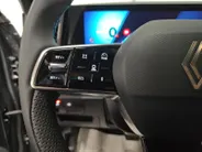 Renault Espace E-Tech full hybrid 200 techno 5p. AUTOMAAT AIRCO CAMERA CRUISE CONTROLE LM VELGEN HOGE INSTAP APPLE CARPLAY ANDROID AUTO  DEALER ONDERHOUDEN 1E EIGENAAR
