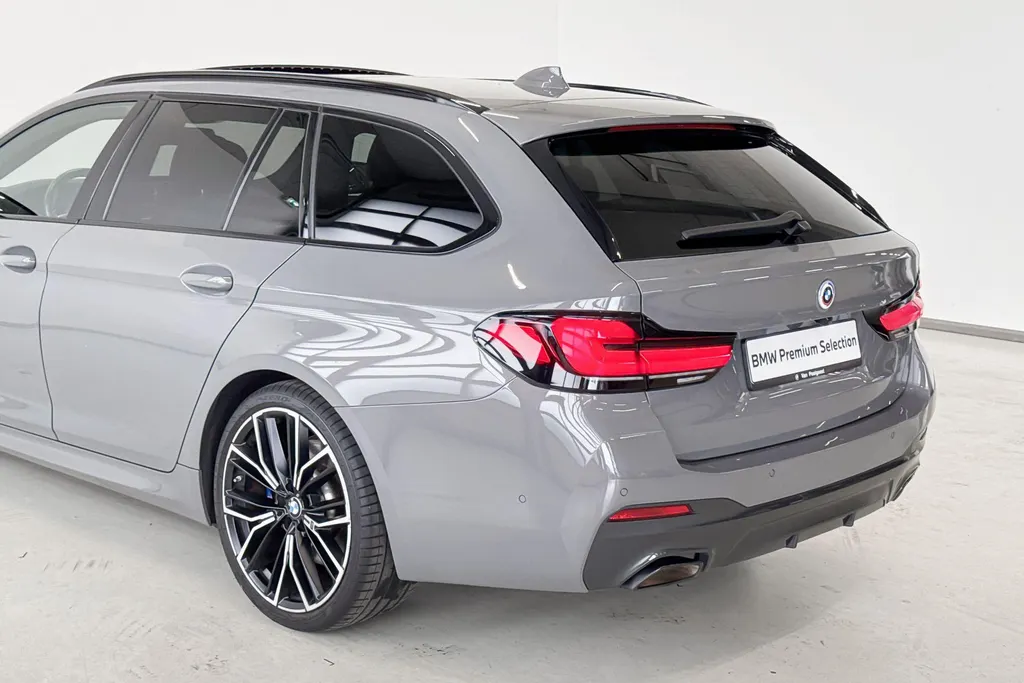 BMW 5 Serie Touring 530e xDrive Innovation Pack M Sportpakket