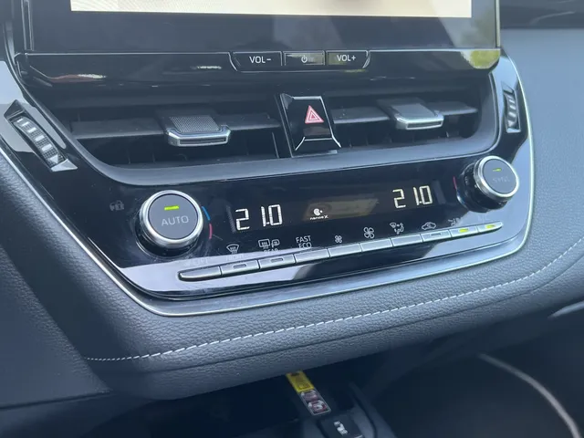 Toyota Corolla Touring Sports Hybrid 140 Executive | Panoramadak | JBL