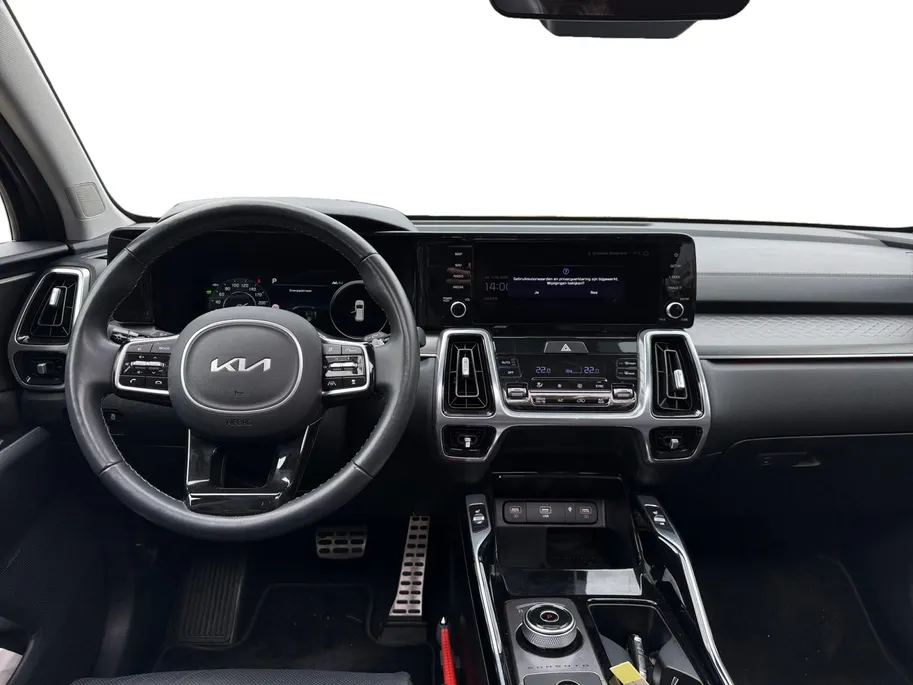 Kia Sorento 1.6 T-GDI Plug-in Hybrid 4WD Edition 7p. | Dealer onderhouden | Trekhaak | Apple Carplay / Android Auto | Navigatiesysteem | Elektrisch Schuif / Kanteldak | Head-up Display |  Elektrisch Verstelbare Voorstoelen | Bestuurdersstoel Met geheugen | Stoelverwa