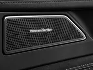 Volkswagen Passat Variant R-Line Edition 1.5 eHybrid 272 PK versn. DSG · Assistance Pakket Plus · Black Style Pakket Plus · Multimedia Pakket Plus · Trekhaak inklapbaar, met elektrische ontgrendeling, incl. Trailer Assist ·