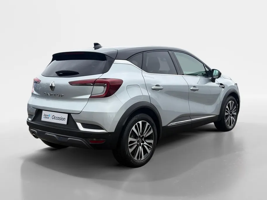 Renault Captur 130PK TCe Initiale Paris Automaat | 360 Camera | Cruise Control Adaptief | Parkeersensoren | Stoel & Stuurwiel Verwarming | Climate Control | Licht & Regen Sensor | Dodehoek Detectie |