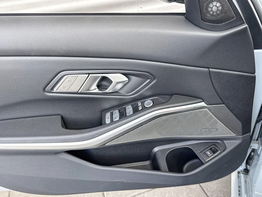 BMW 3 Serie Sedan 320i