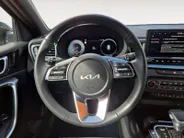 Kia Ceed Sportswagon 1.0 T-GDi MHEV Design Edition | Zeer compleet | Stoel & stuurverwarming | Achteruitrijcamera | JBL audio | Adaptieve cruise control | Elektrische achterklep | Fabrieksgarantie | NAP