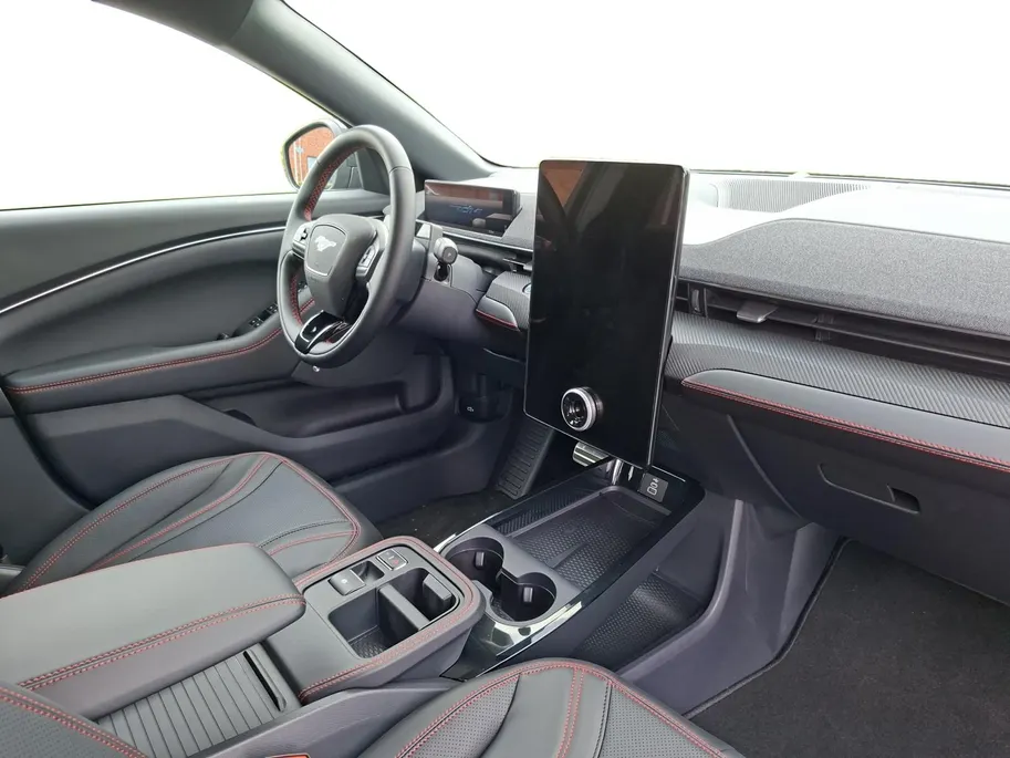 Ford Mustang Mach-E Extended Premium RWD 91 kWh | Technologypack | 360Camera | Adaptive Cruisecontrol | El. Achterklep | 19' Lichtmetaal | B&O Audio | Nieuw op voorraad! |