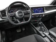 Audi A1 Sportback 30 TFSI 110pk S Edition · Camera · Apple/Android Car Play · Keyless · P-Sensoren · Getint Glas · Afgevlakt Stuurwiel · 17'' Inch ·