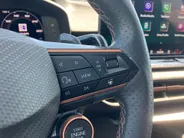 CUPRA Terramar 1.5TSIe-Hybrid 200kW/272PK VZ Performance · Panoramadak · Trekhaak · 360°Camera + Parkeersensoren · Garantie t/m 28-04-2030 of 100000km.