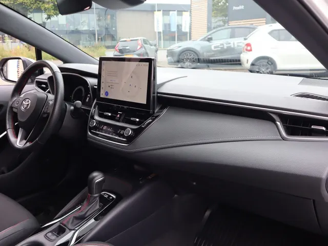 Toyota Corolla Touring Sports Hybrid 140 GR Sport | Blindspot | Parkeersensoren