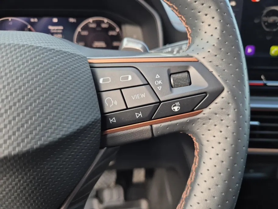 CUPRA Formentor 1.4 e-Hybrid Business | Cruise Control | Climate Control | Stoelverwarming | Stuurverwarming | Parkeersensor | Trekhaak |