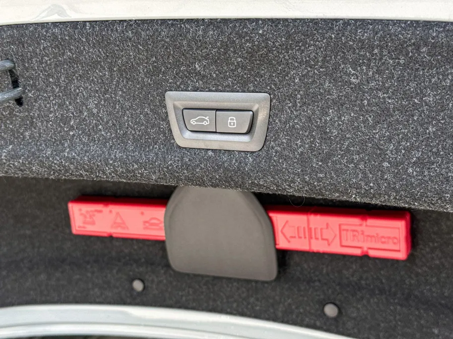 BMW 3 Serie Sedan 320i