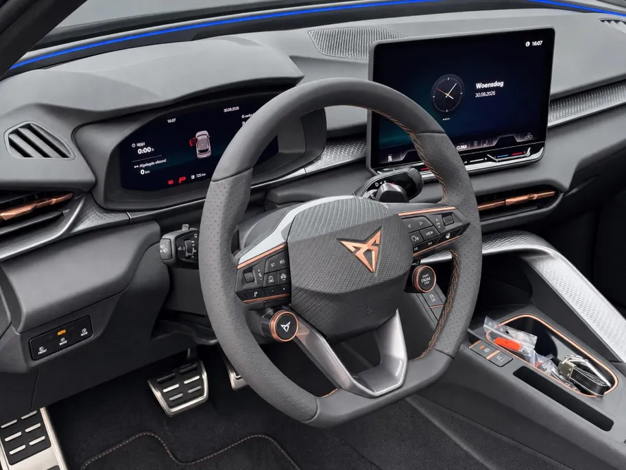CUPRA Terramar 1.5 TSI e-Hybrid VZ Performance 272PK l Panoramadak l Sennheizer l Moon light interieur