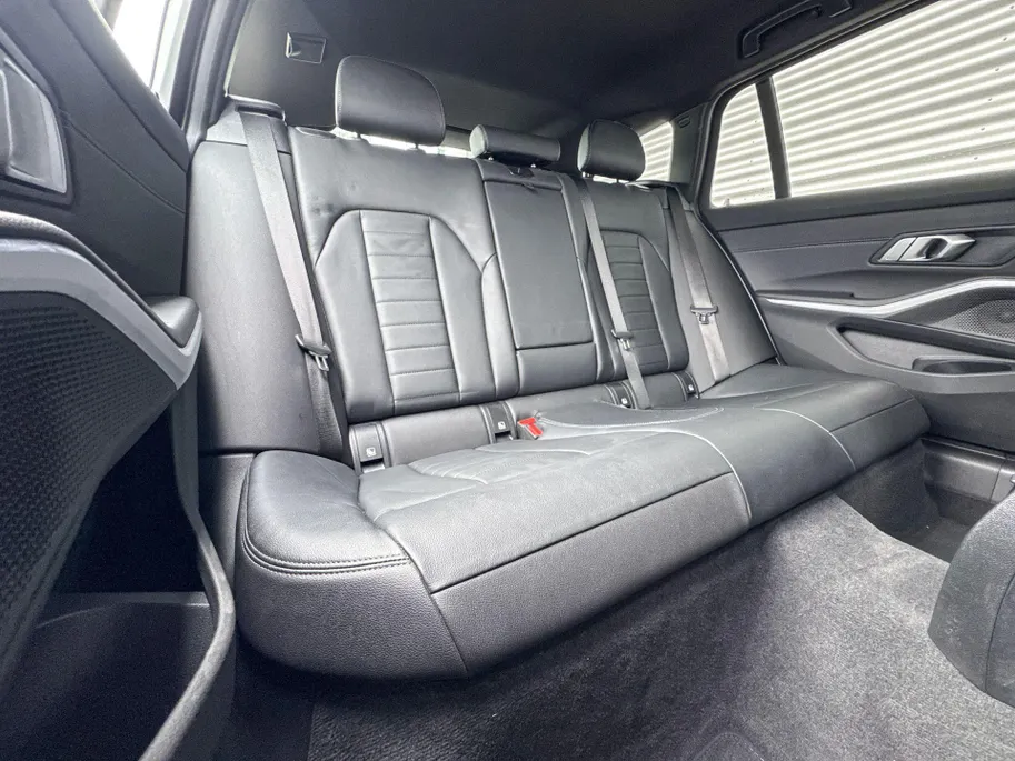 BMW 3 Serie Touring 330e xDrive