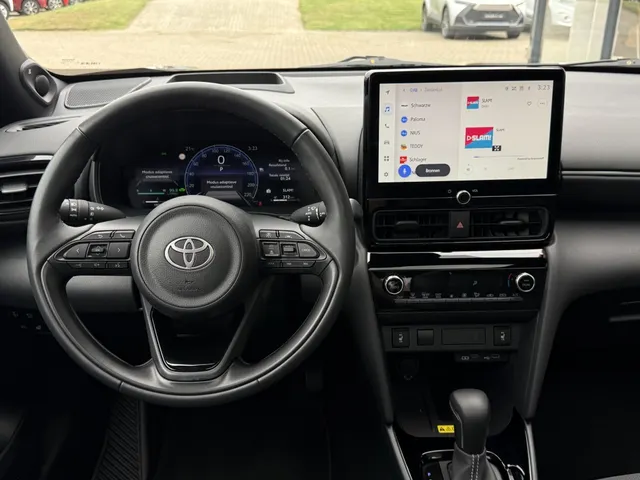 Toyota Yaris Cross 1.5 Hyb 130 Launch Edition | Panoramadak