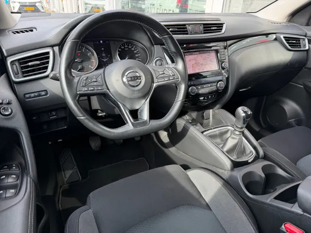 Nissan QASHQAI 1.3 DIG-T 140pk N-Connecta | Panoramadak | Navigatie | 360-camera | Apple CarPlay | Android Auto | Keyless