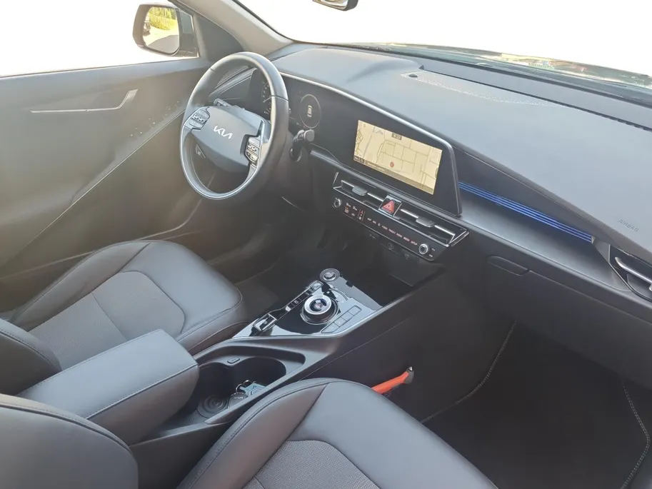 Kia Niro 1.6 GDi Hybrid DynamicLine | Navigatie | Camera | Adaptieve cruise control | Apple Carplay / Android Auto | Parkeersensoren voor en achter | Verbruik 1 op 20!