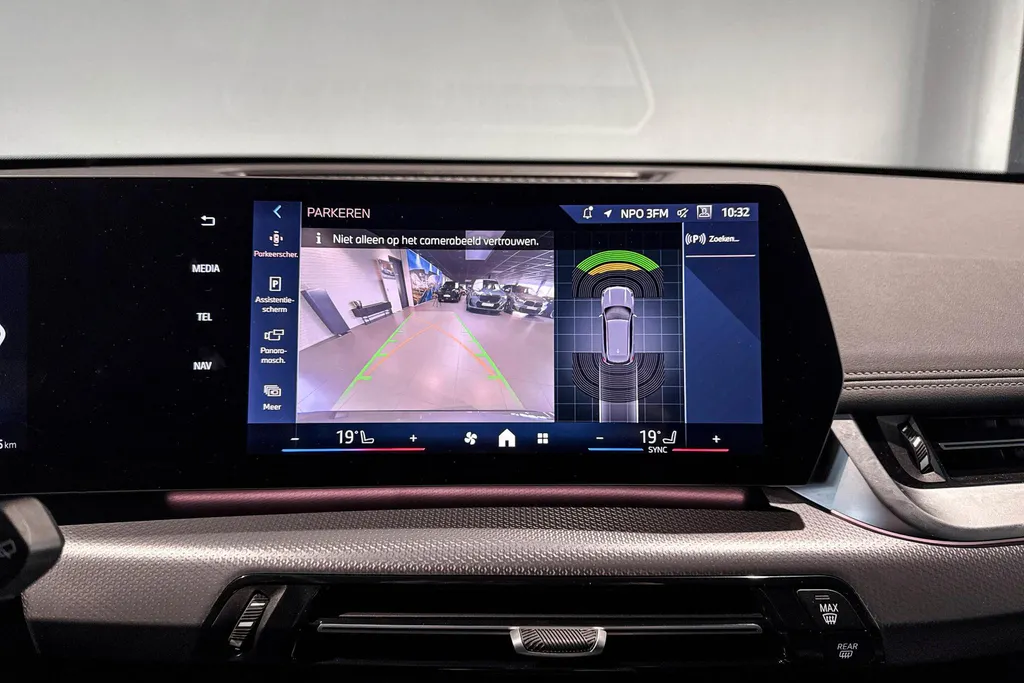 BMW iX1 eDrive20 67 kWh