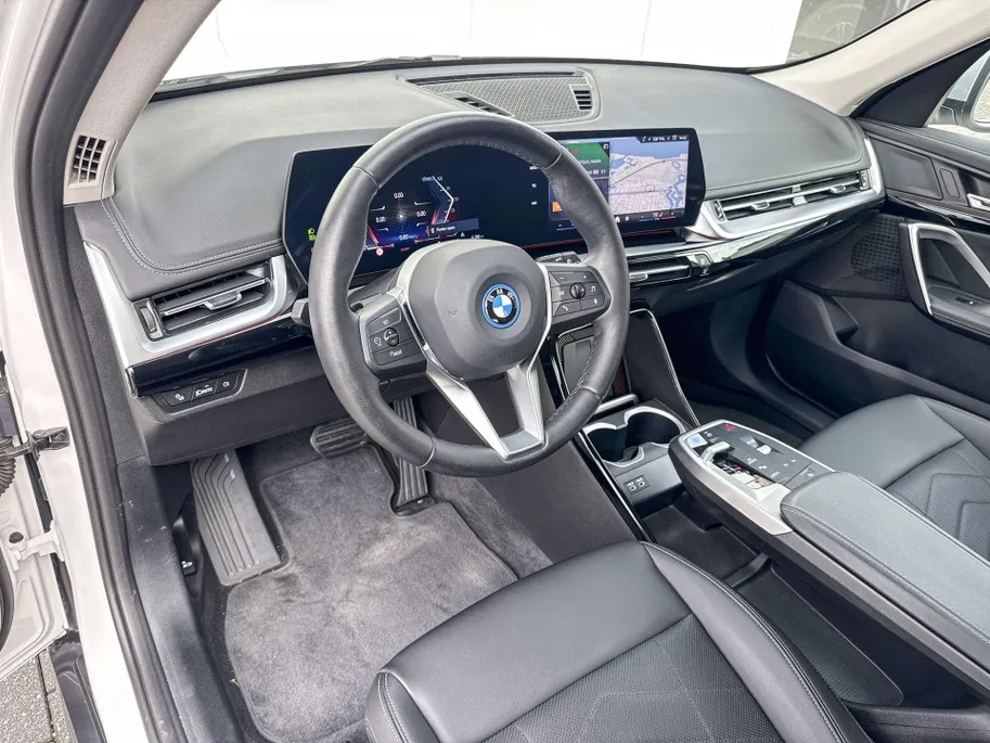 BMW iX1 xDrive30