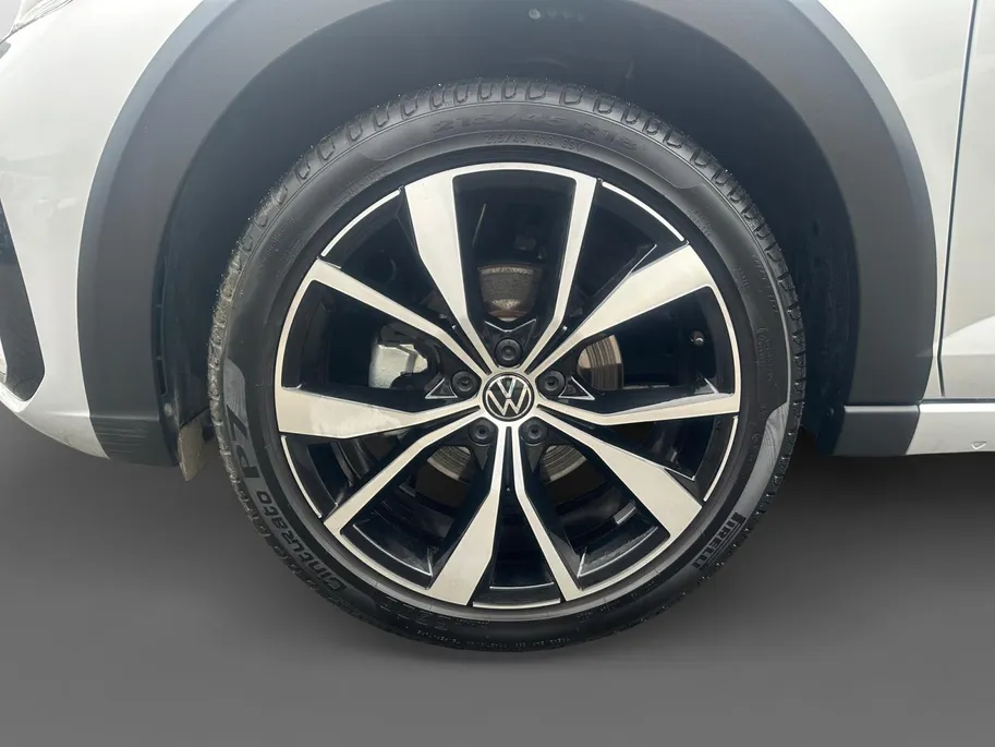 Volkswagen Taigo 1.0 TSI R-Line Edition | AUTOMAAT | CAMERA | APPLE CAR PLAY ANDROID AUTO | Cruise | DAB |