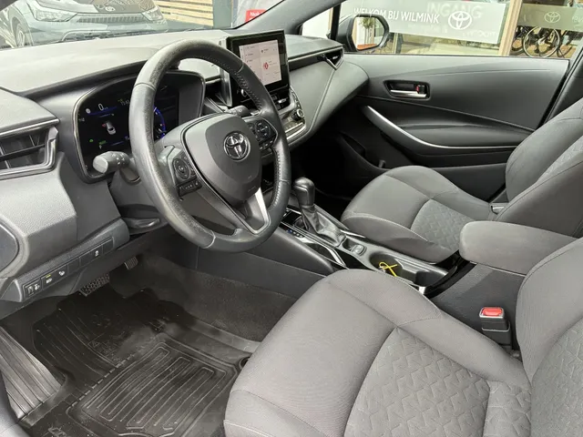 Toyota Corolla Touring Sports 1.8 Hybrid Active | PDC v/a | Apple Car-play | Stoelverw