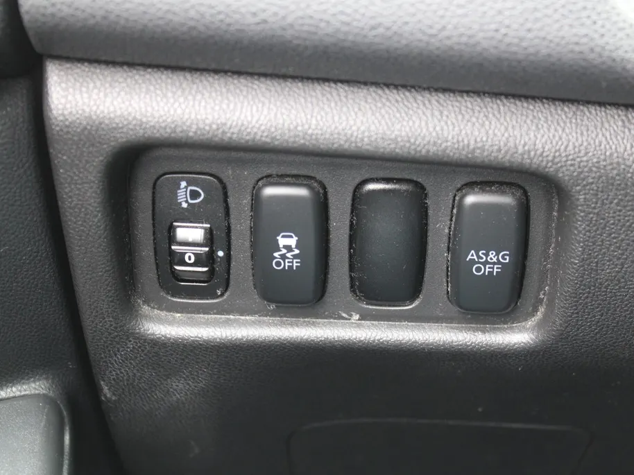 Mitsubishi ASX 1.6 Cleartec Invite+ | 18' LM | Clima | Cruise | Licht-/regensensor |
